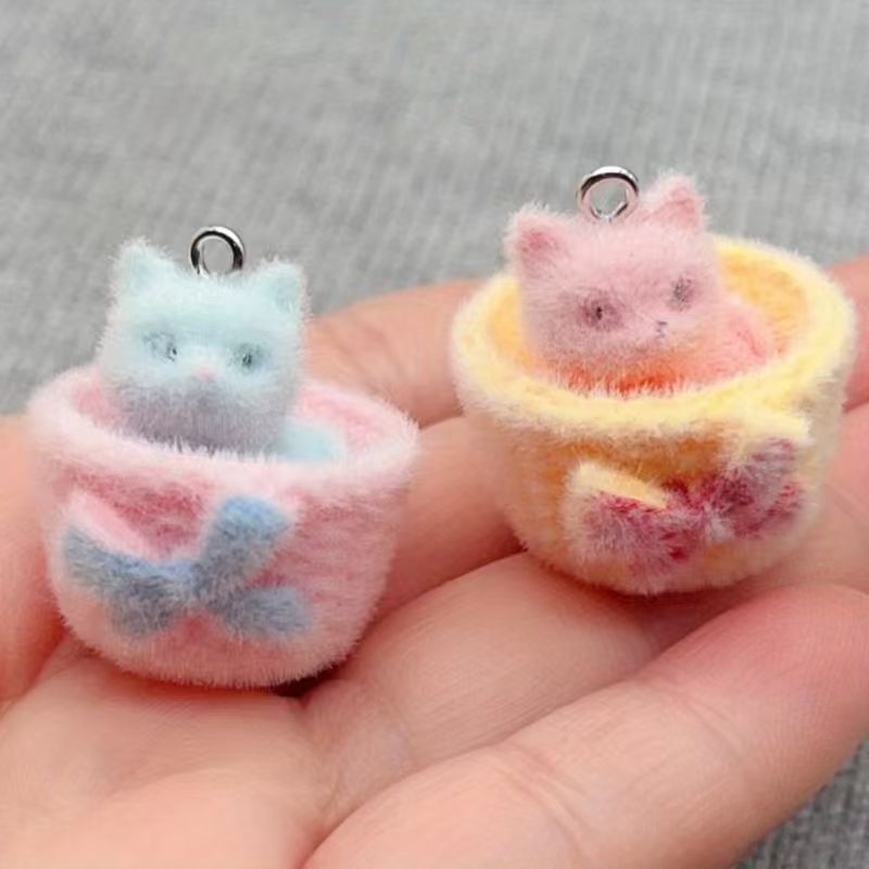 4pcs 3D plush resin cat pendan - огляд і ціна Resin Art Store